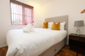 Charming Bradley Stoke 4BR with Private Garden